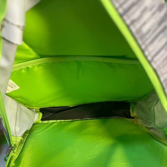 Boys 16” Backpack + 12 Pc School Supply Set - Picture 6 of 7